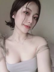 俏皮性感的嫩妹被我老二给滋润得红光满面